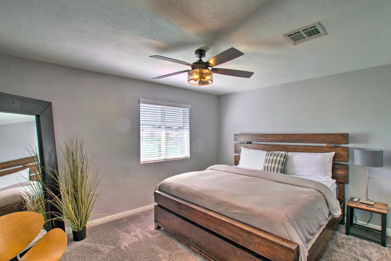 Charming Phoenix Home With Patio About 3 Miles To Dtwn! Buitenkant foto
